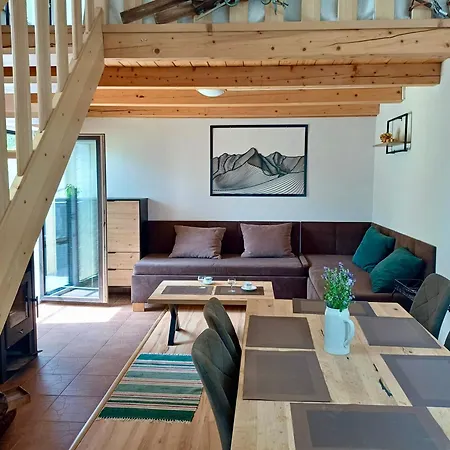 Rekreacny Dom Shalom 아파트 Smrečany