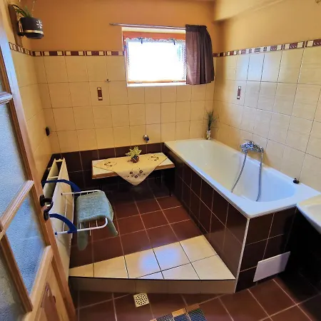 Rekreacny Dom Shalom 아파트 *